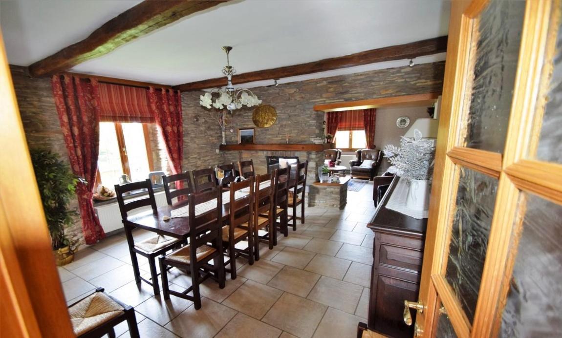 La Petite Ferme Rochehaut Exterior foto
